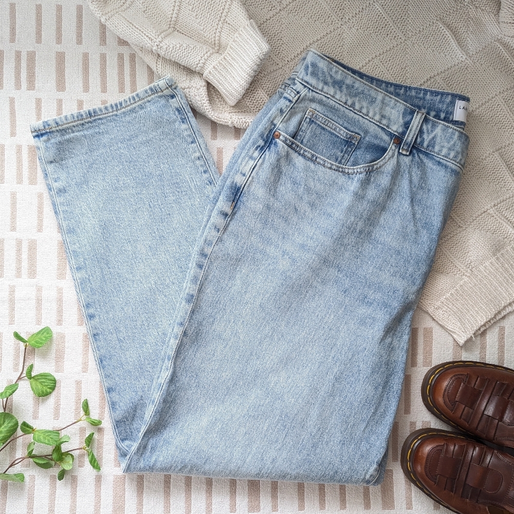 Lane Bryant | 18 Long | Signature Fit | Mid Rise Boyfriend | Lightwash Denim